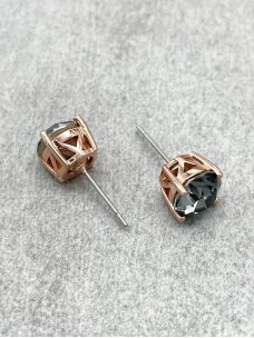 Earrings with gray crystal