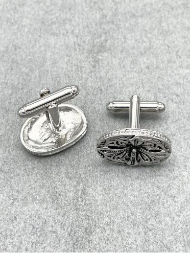 Cufflinks 4