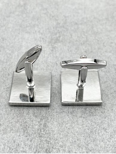 Cufflinks 4