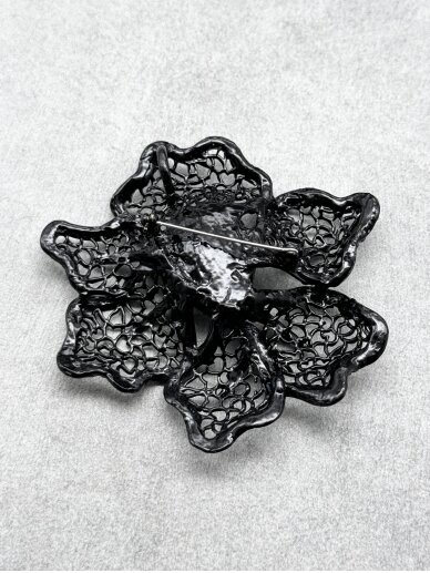 Brooch IMPRESSIVE 2